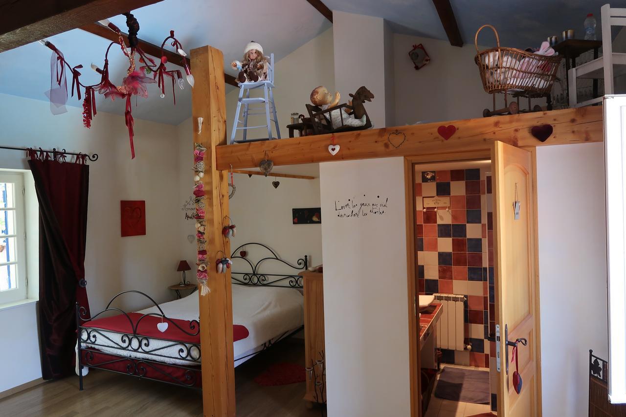 Bed and Breakfast Le Relais Du Grand Logis Civrieux Exteriér fotografie
